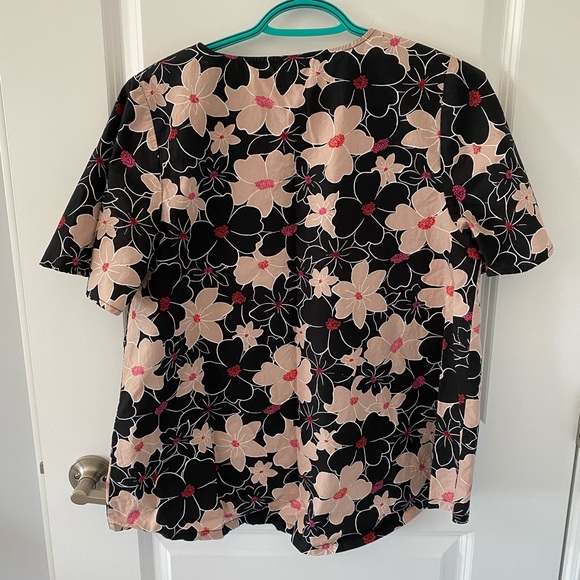 Who What Wear Bell Sleeve Button Down - Picture 2 of 6